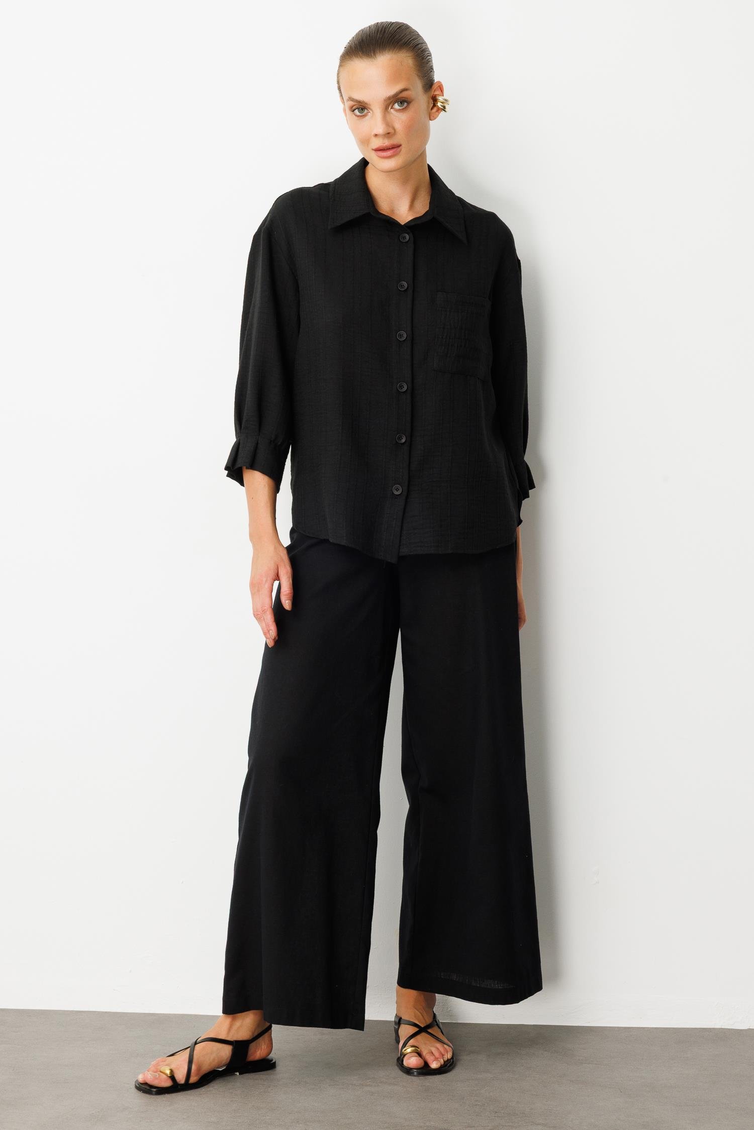 Kolları Pileli Keten Görünüm Gömlek-SİYAH