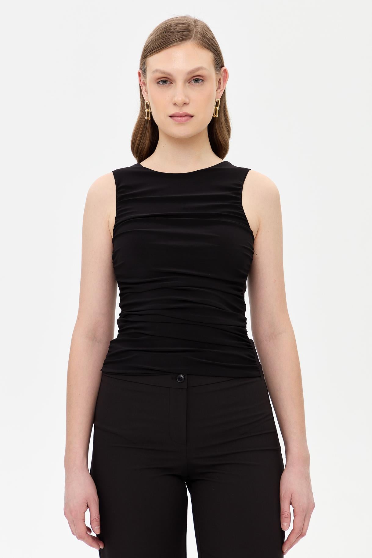 Kolsuz Drape Detaylı Bluz-SİYAH