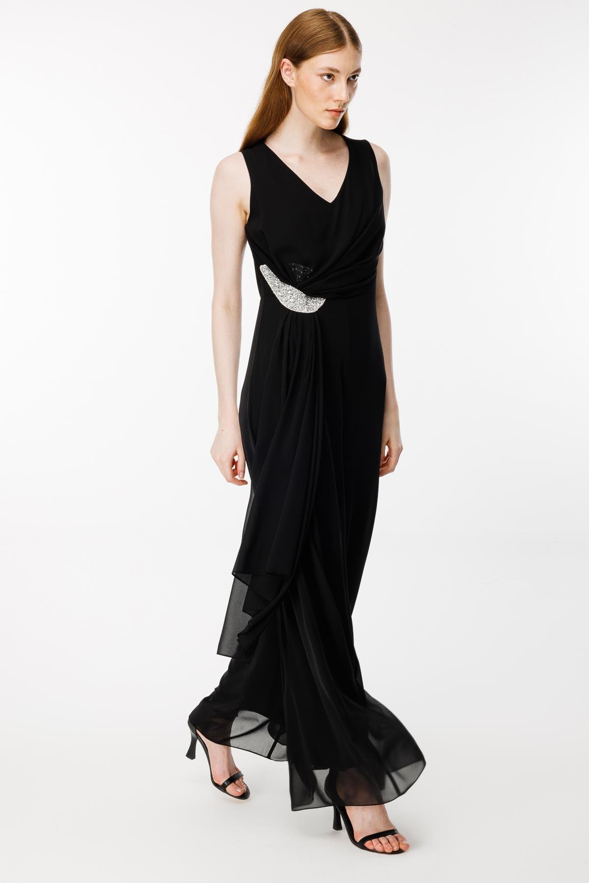 Kruvaze Yaka Taş Detaylı Astarlı Şifon Tulum-SİYAH