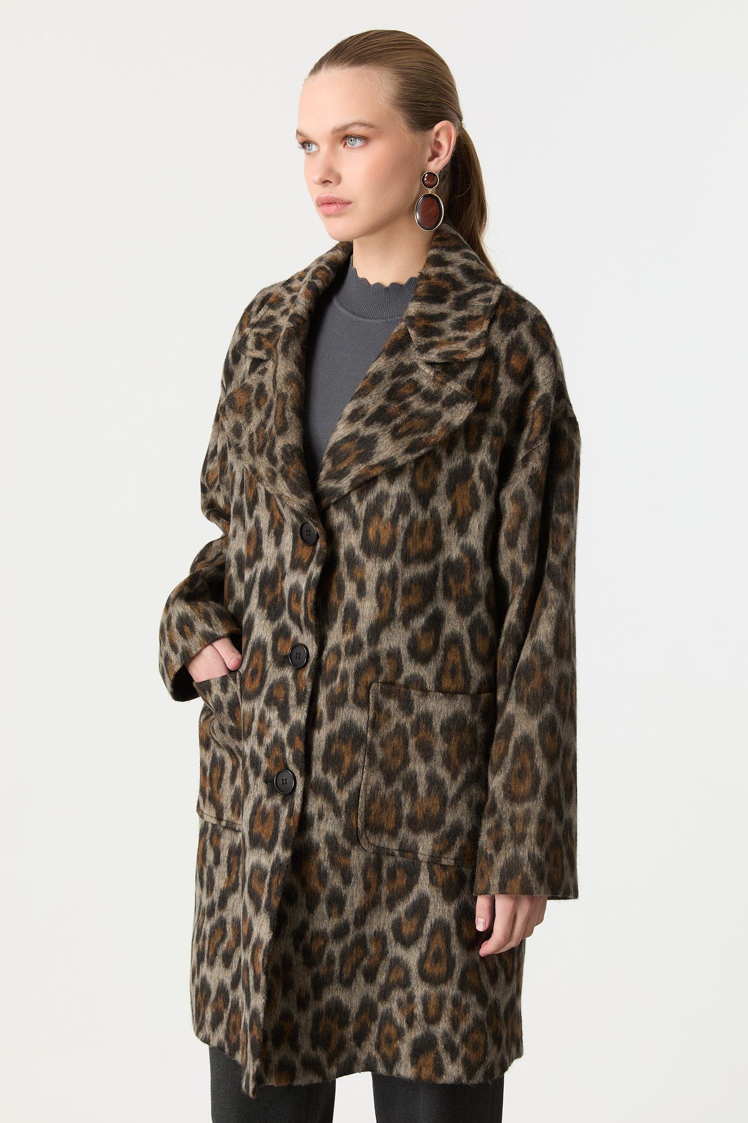 Leopar Desenli Kaşe Kaban-CAMEL