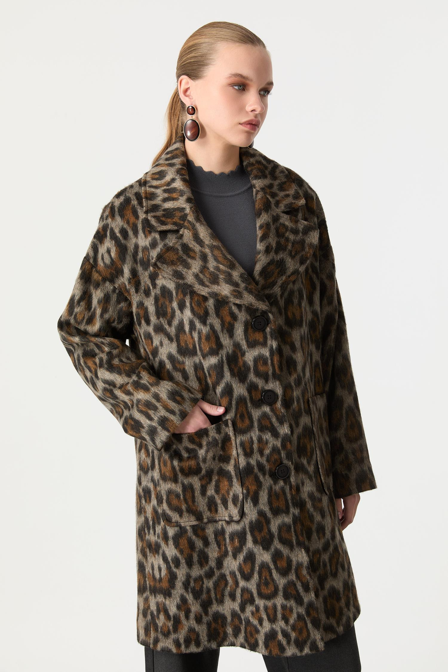 Leopar Desenli Kaşe Kaban-CAMEL