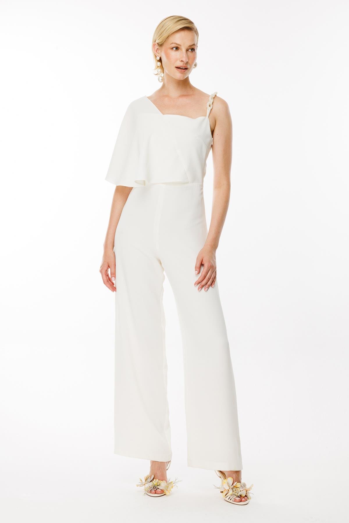 Önü Asimetrik Kesim Tek Omuz Boncuklu Tulum-KEMIK