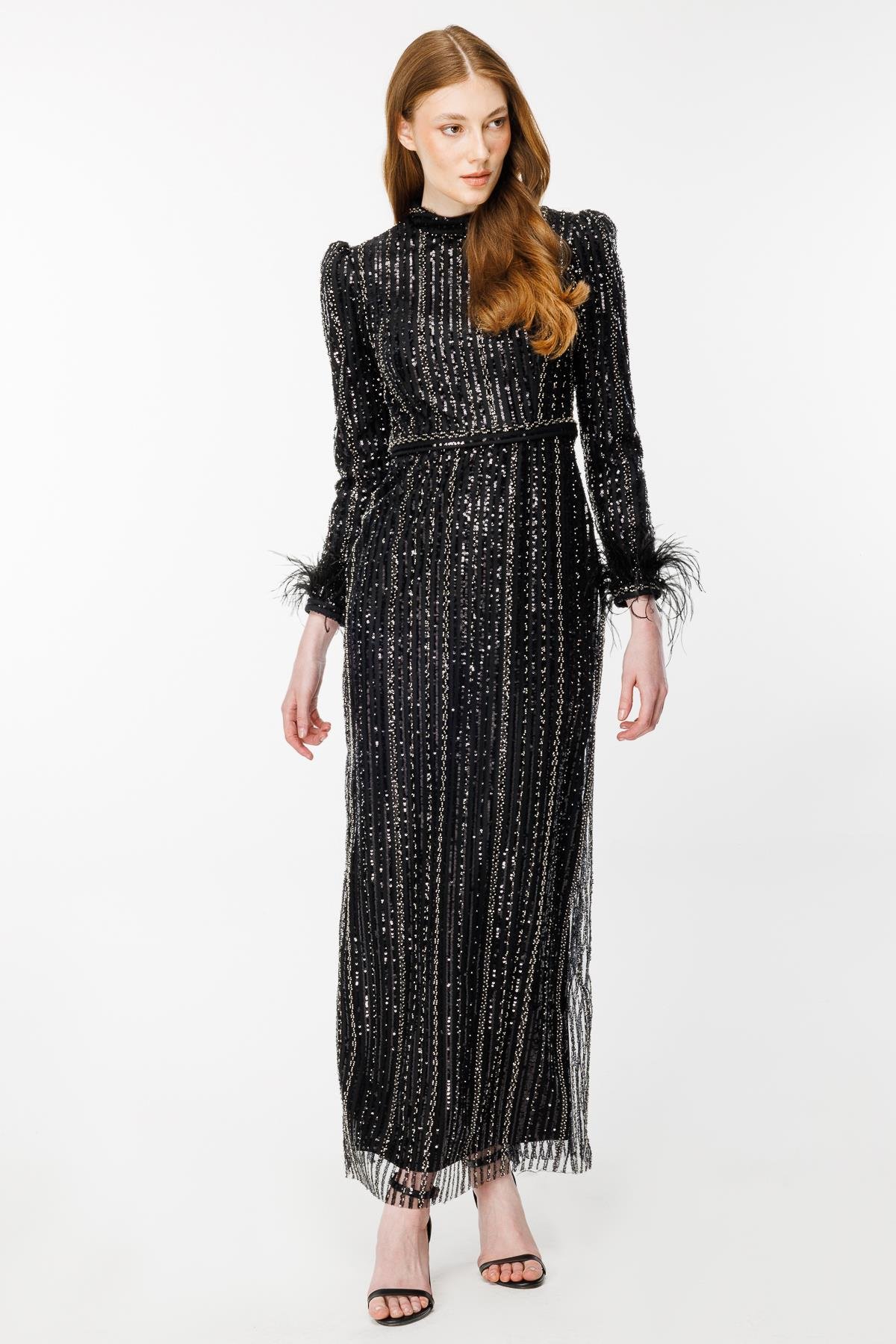 Otriş Detaylı Pul İşlemeli Kalem Abiye-SİYAH