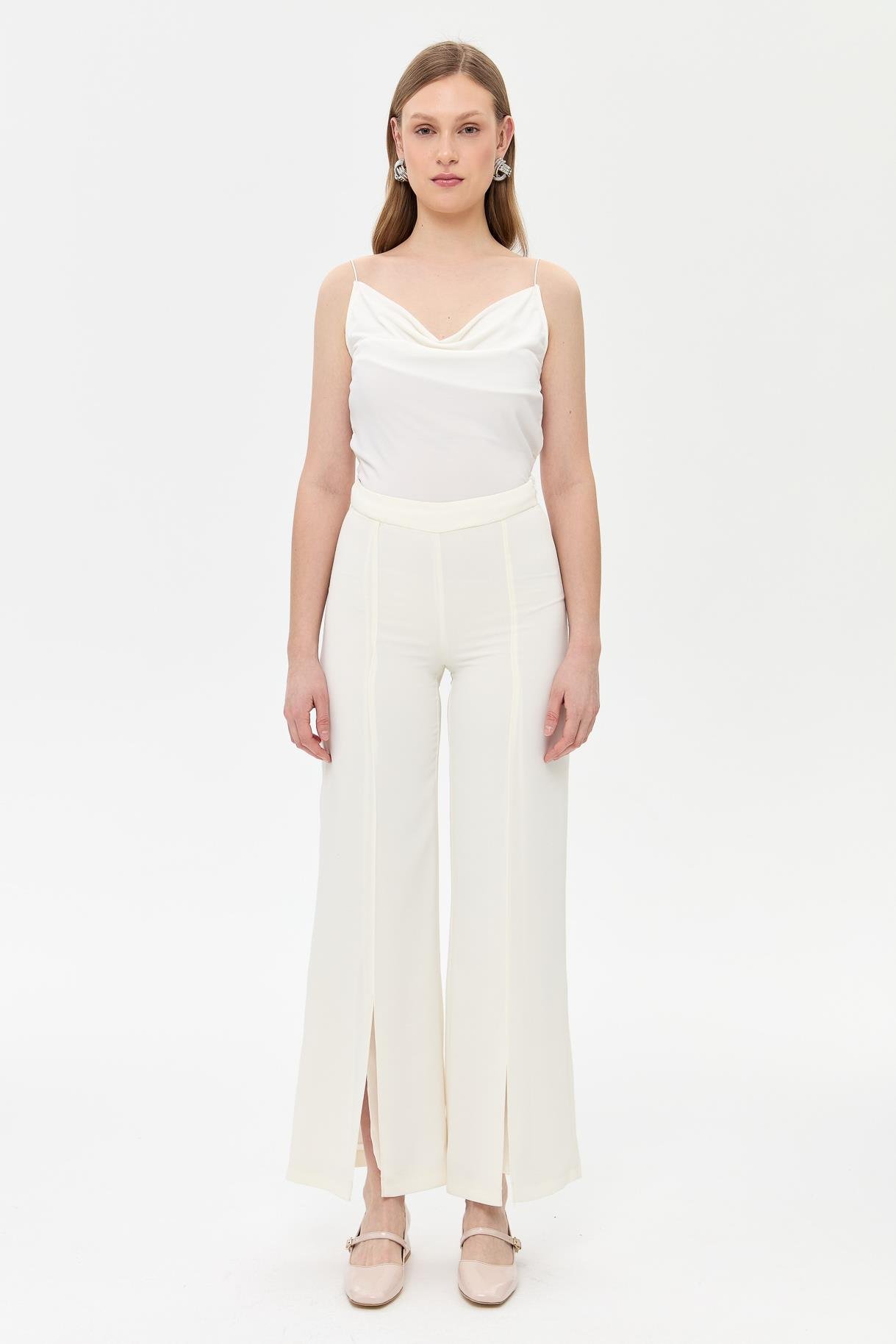 Paça Yırtmaçlı Nervür Detaylı Pantolon-KEMIK