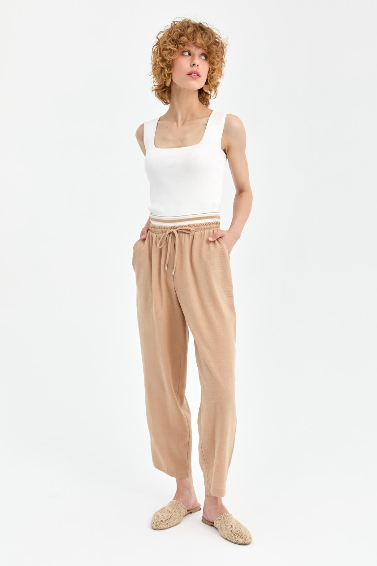 Şerit Lastik Detaylı Keten Pantolon-CAMEL