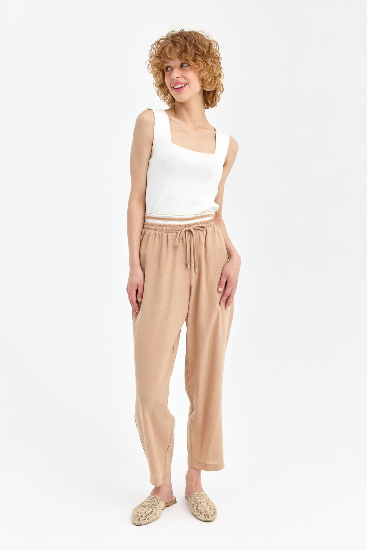 Şerit Lastik Detaylı Keten Pantolon-CAMEL