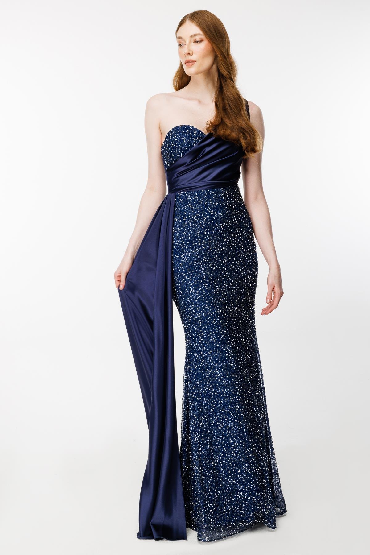 Taş İşlemeli Tek Omuz Uzun Abiye-LACI