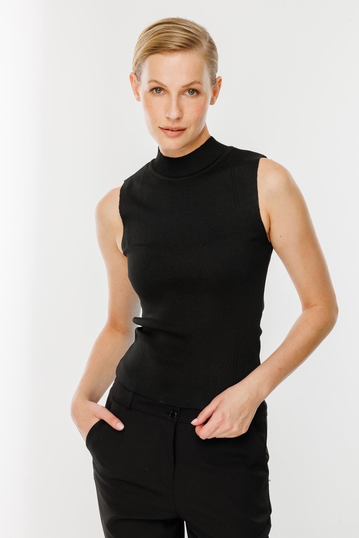 Yarım Balıkçı Kolsuz Triko Kazak-SİYAH