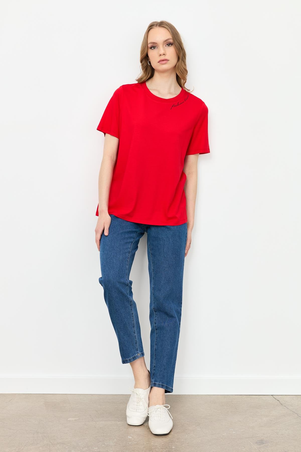 Yazı Detay Pamuklu Bluz-KIRMIZI