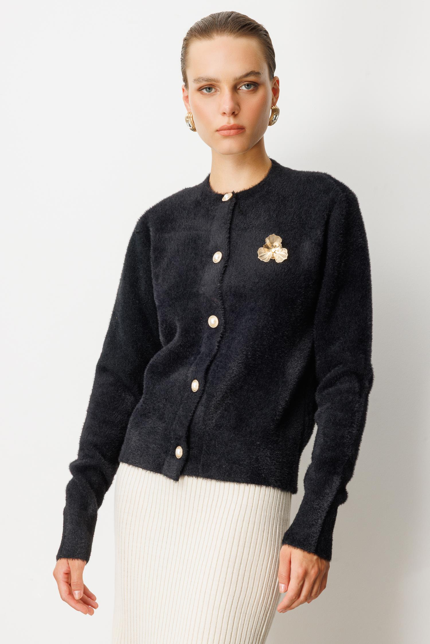 Düğme Detaylı Triko Hırka-SİYAH