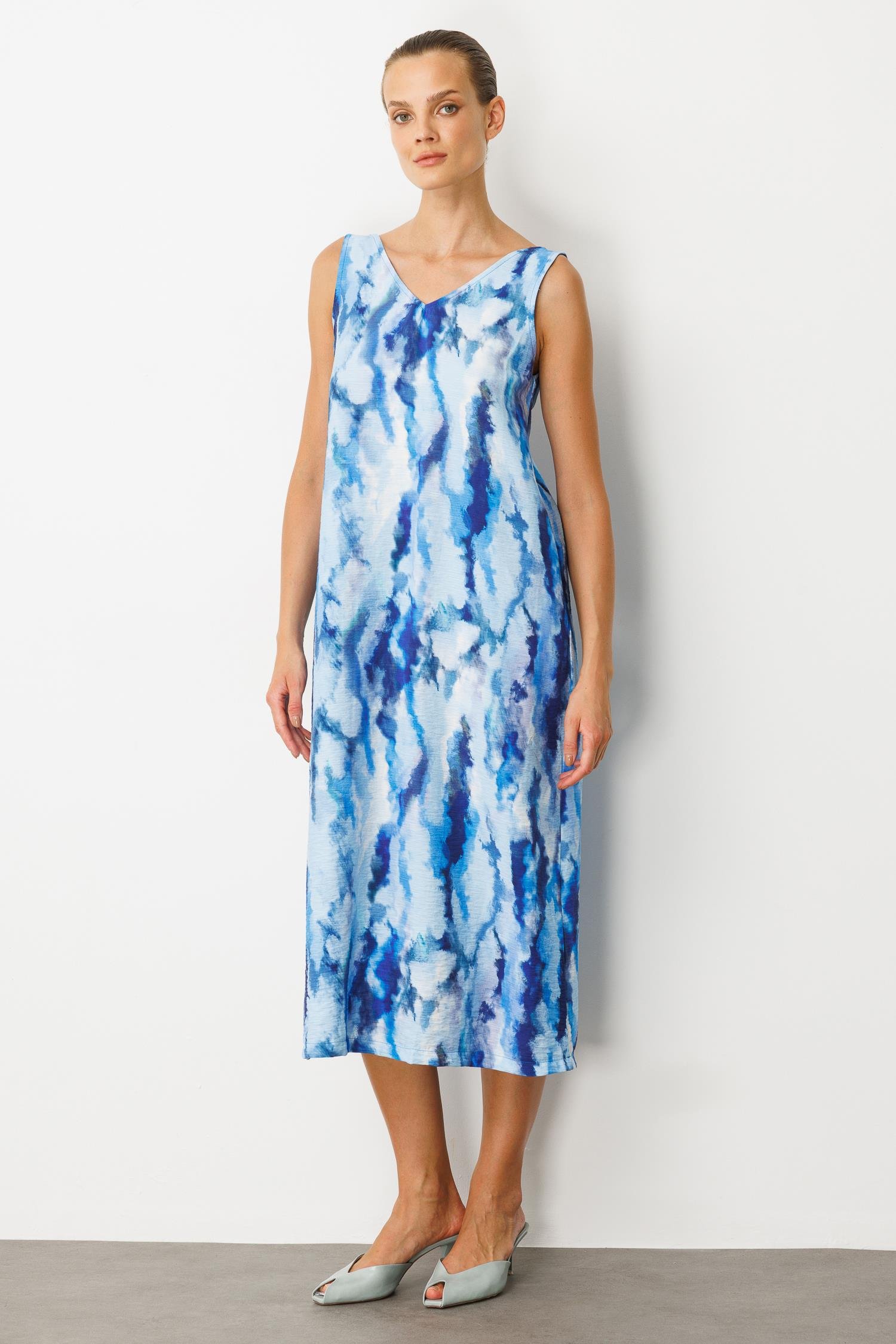 Batik Desenli Sırt Detay Elbise-İNDİGO