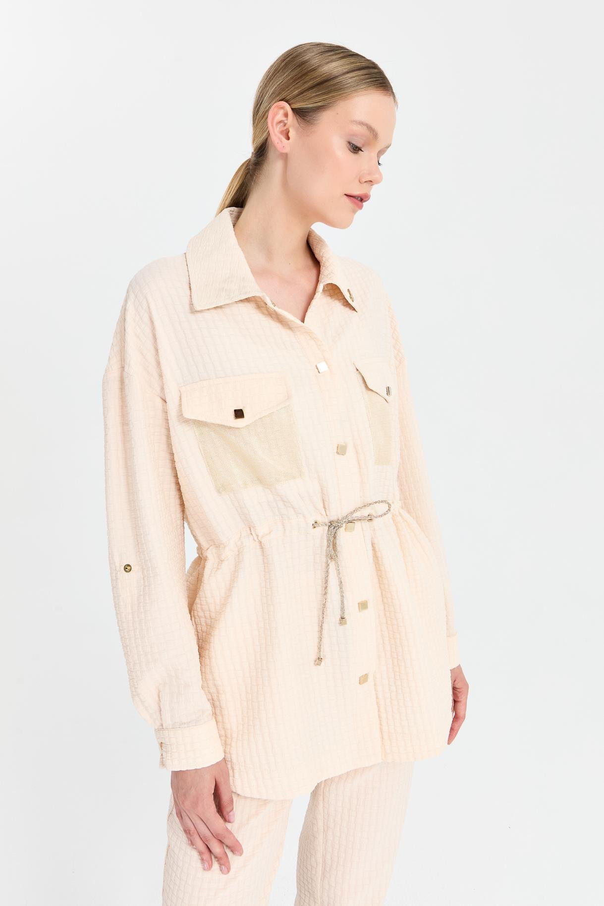 Beli Ayarlanabilir Gold İp ve Cep Detaylı Ceket - BEJ