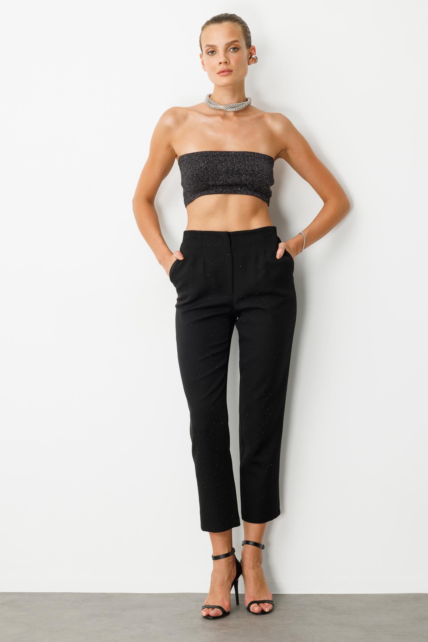 Beli Lastikli Taşlı Pantolon-SİYAH