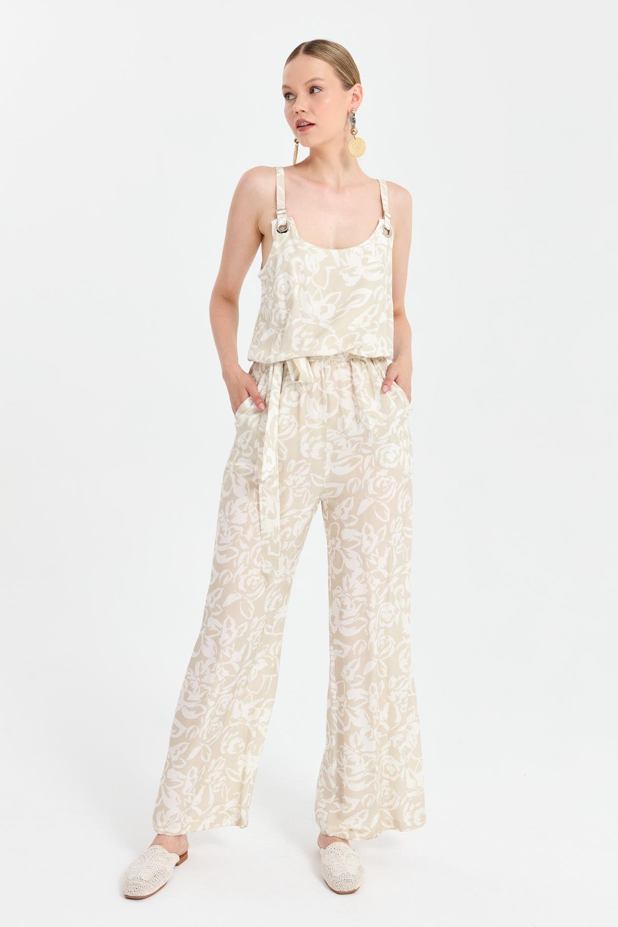 Beli Lastikli ve Kemerli Baskılı Tulum - VİZON