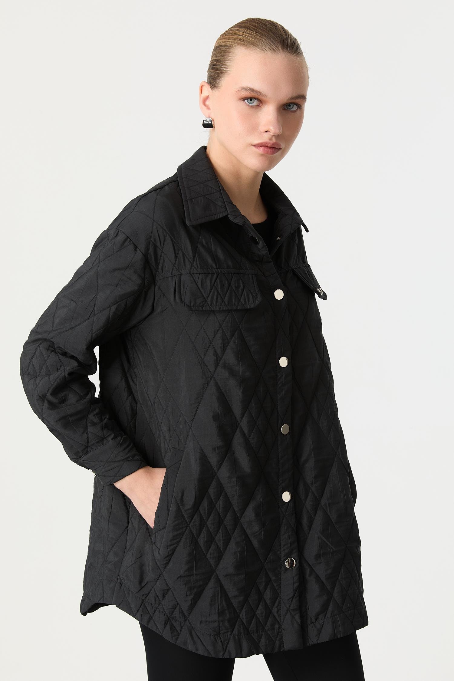 Broş Detaylı Kapitone Tunik Gömlek-SİYAH