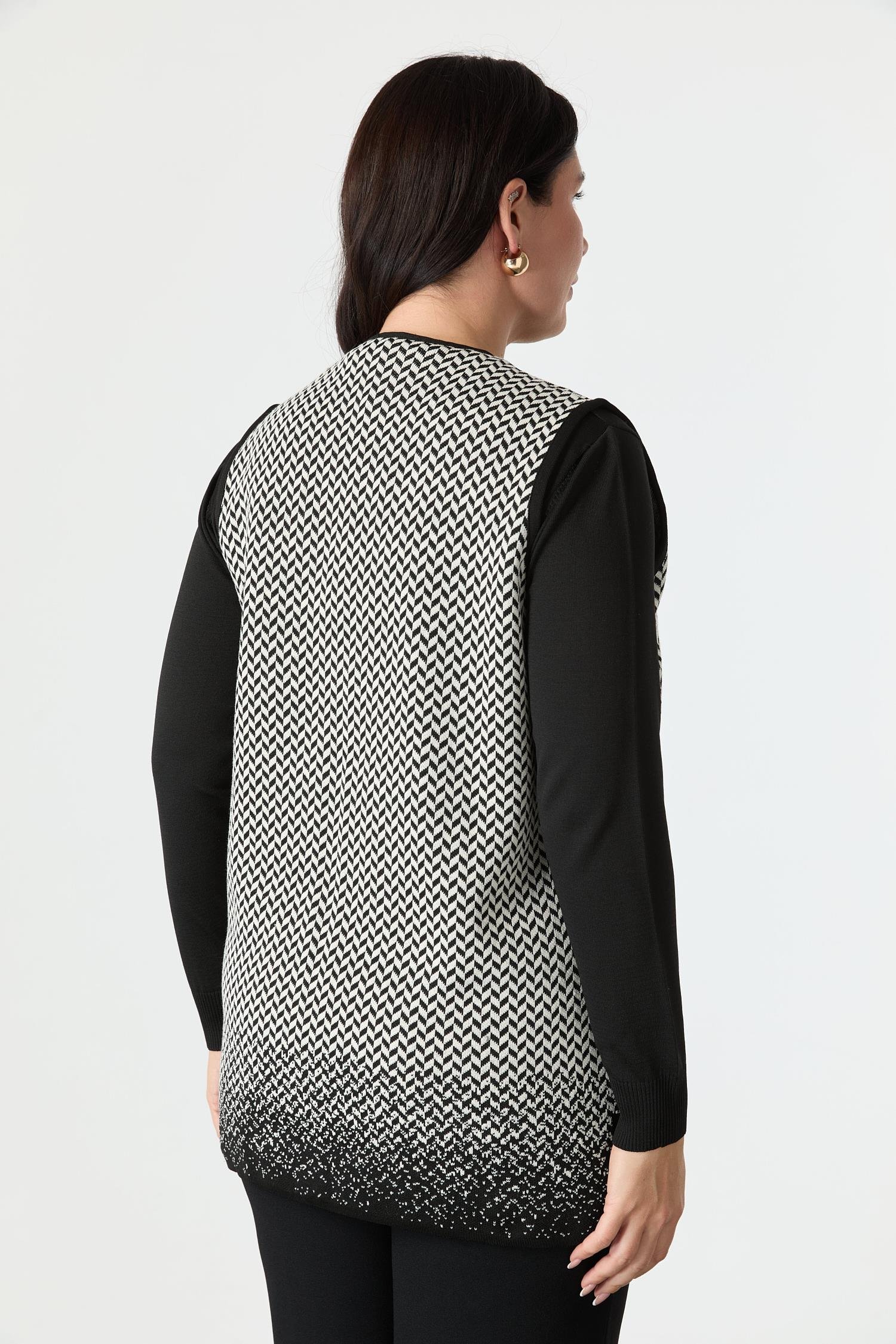 Büyük Beden Başak Desenli Triko Yelek-SİYAH