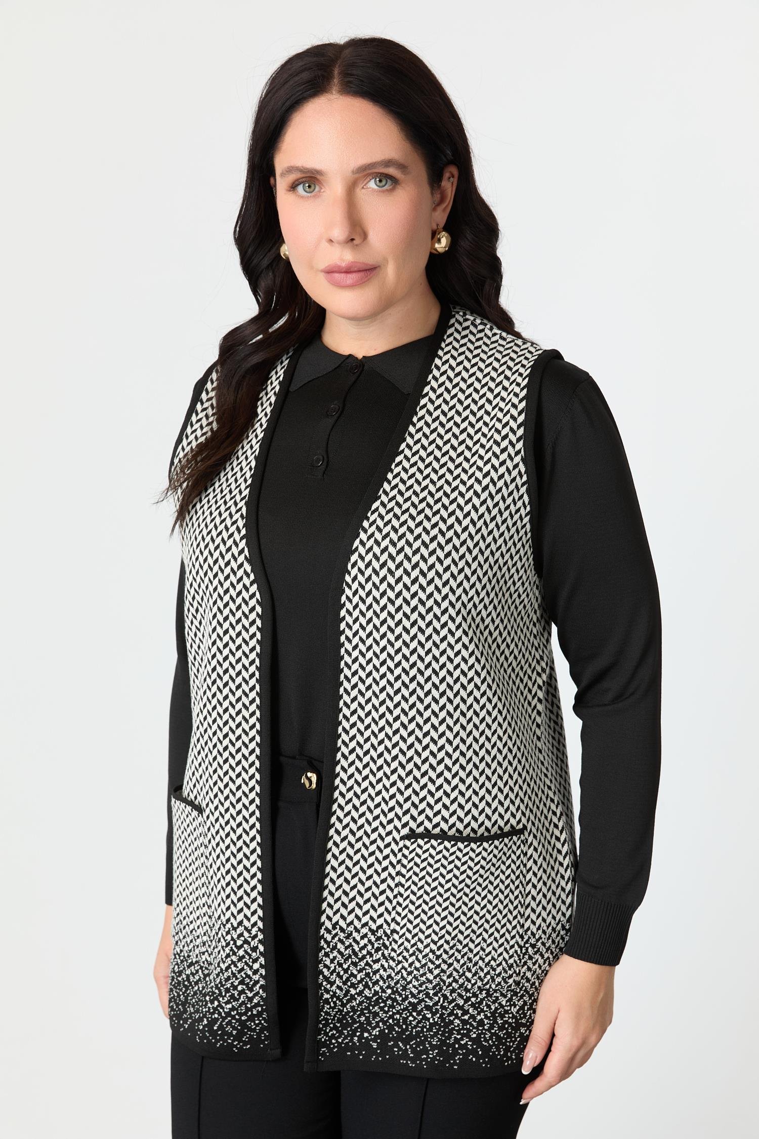 Büyük Beden Başak Desenli Triko Yelek-SİYAH