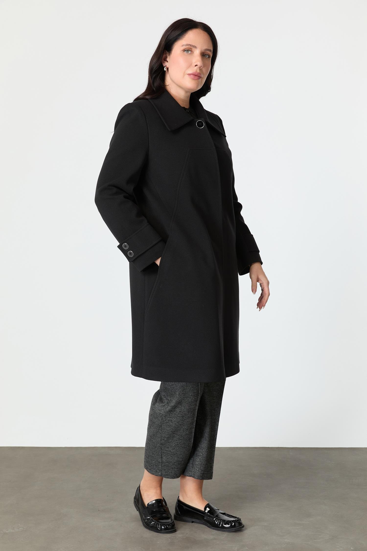 Büyük Beden Cep Detaylı Kaban-SİYAH