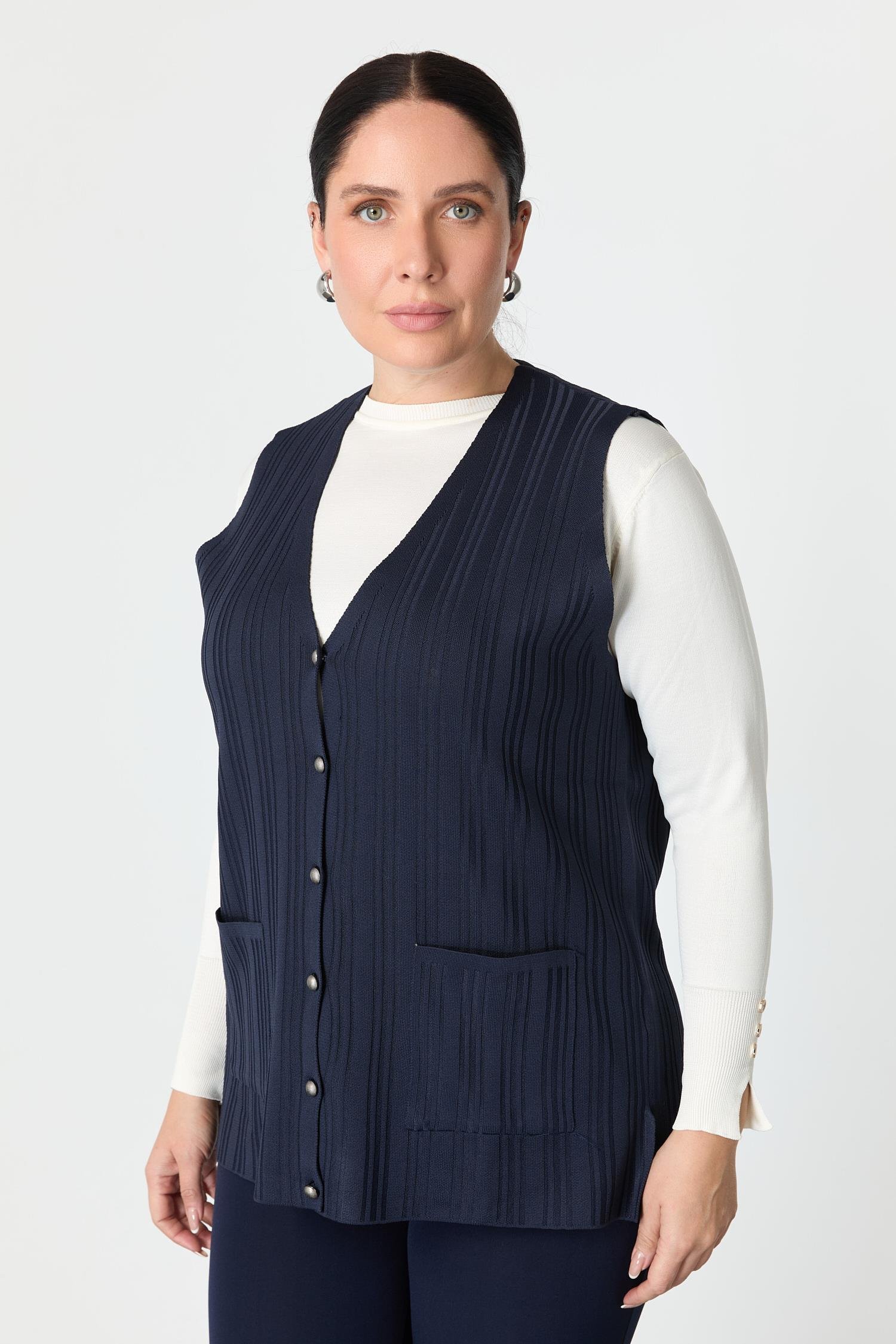 Büyük Beden Cep Detaylı Triko Yelek-LACI