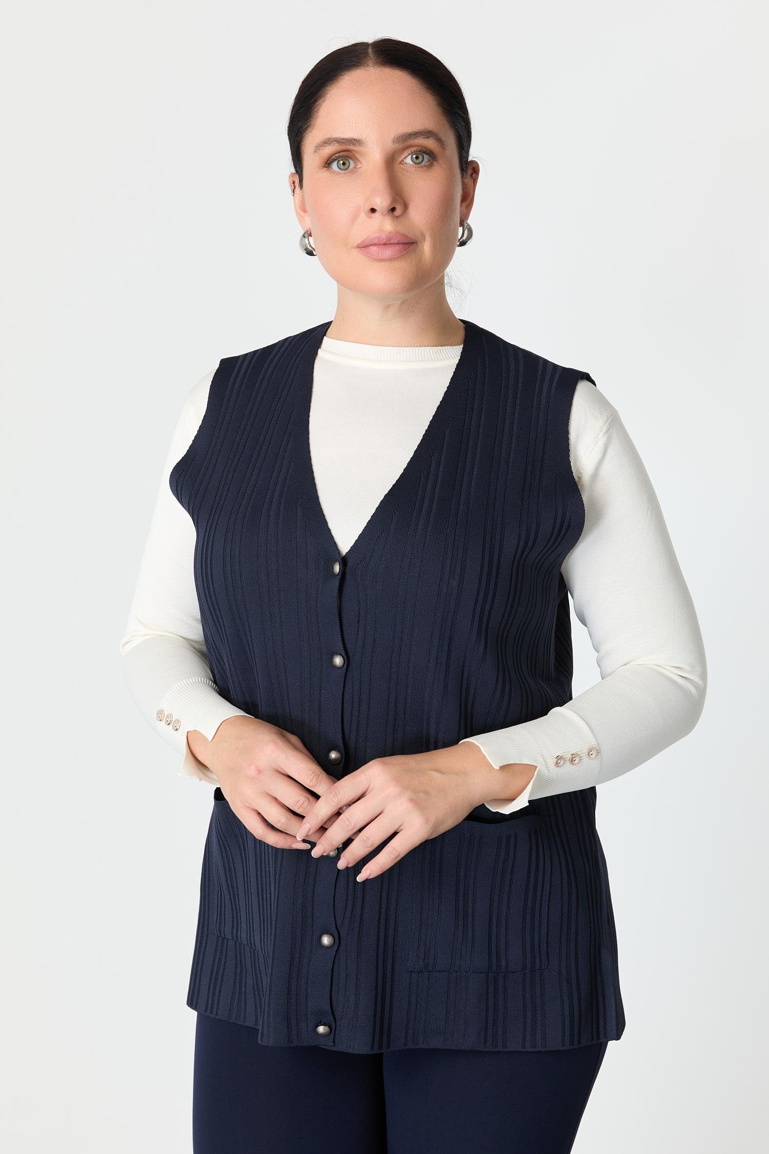 Büyük Beden Cep Detaylı Triko Yelek-LACI