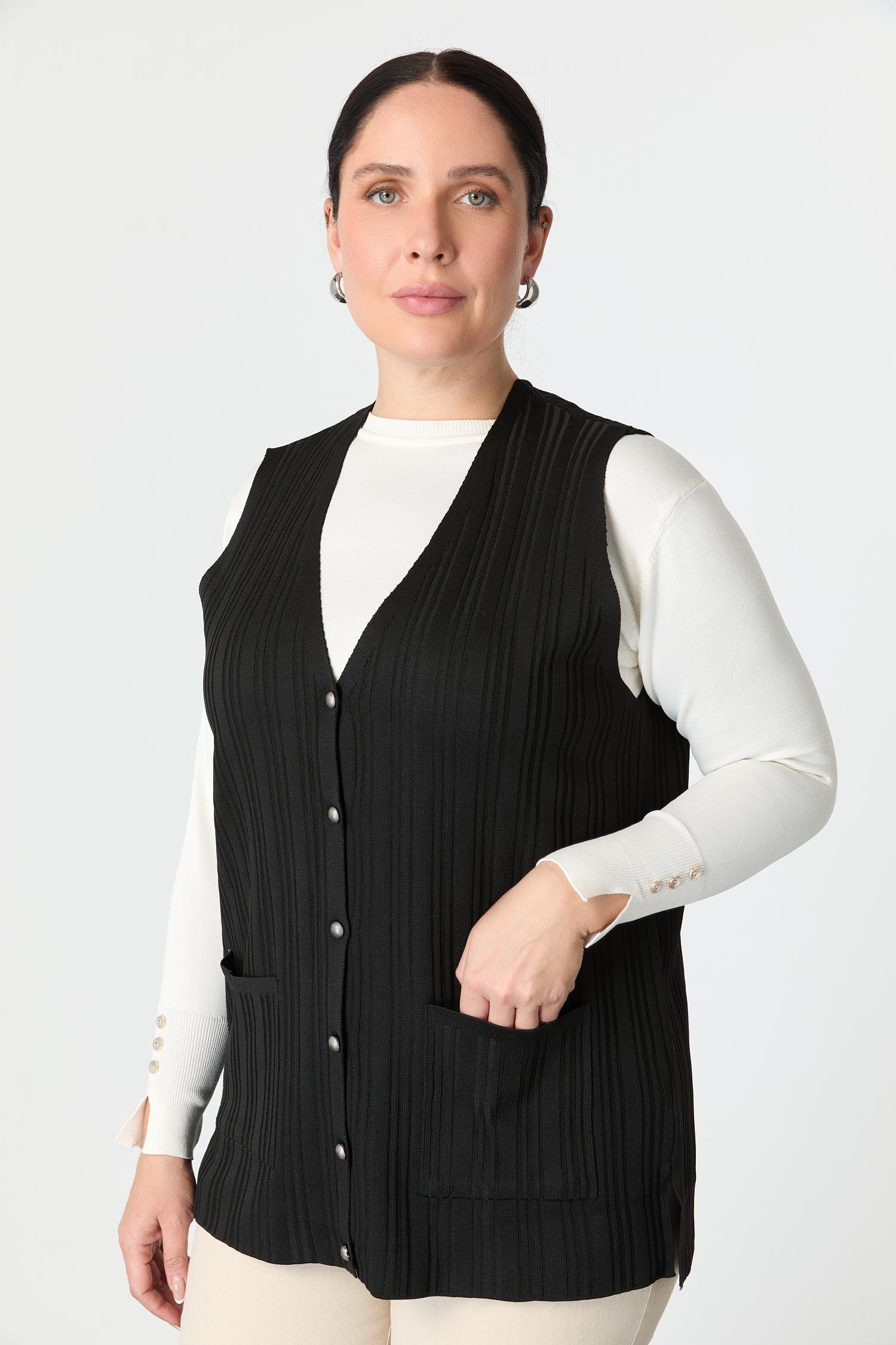 Büyük Beden Cep Detaylı Triko Yelek-SİYAH