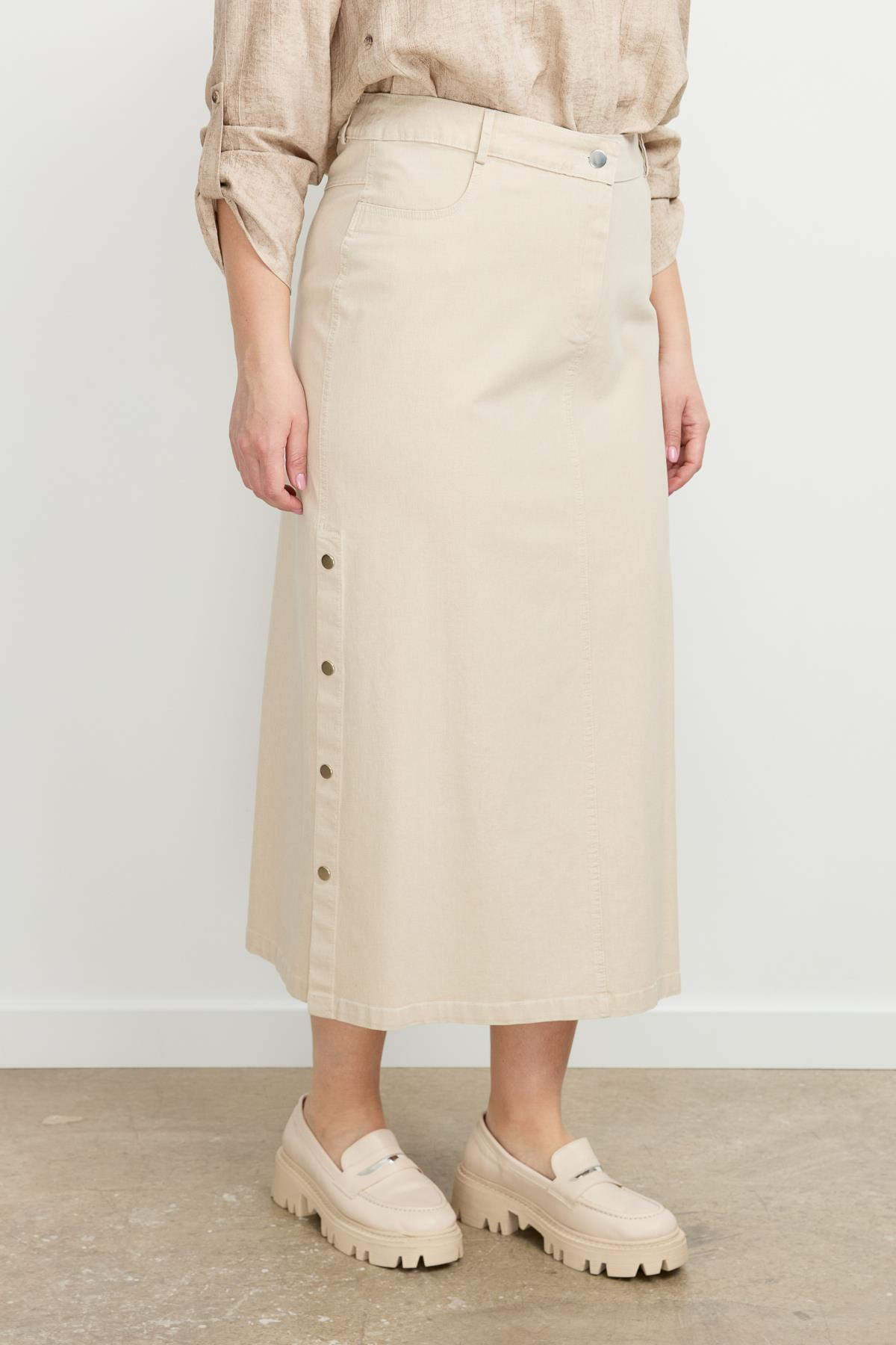 Büyük Beden Çıtçıt Detaylı Kot Etek-BEJ