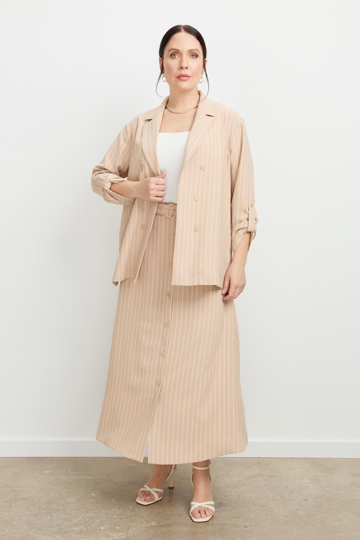 Büyük Beden Çizgili Linda Ceket-VİZON