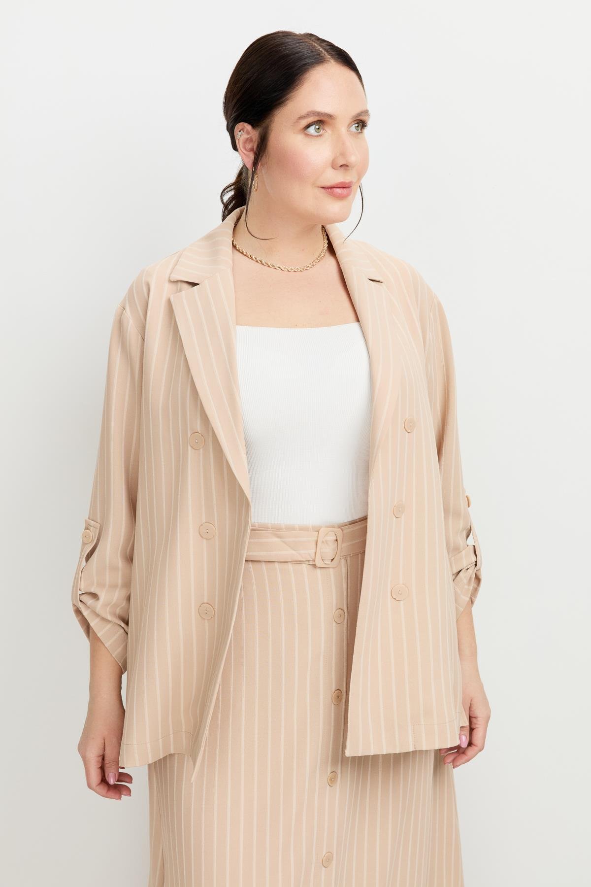 Büyük Beden Çizgili Linda Ceket-VİZON