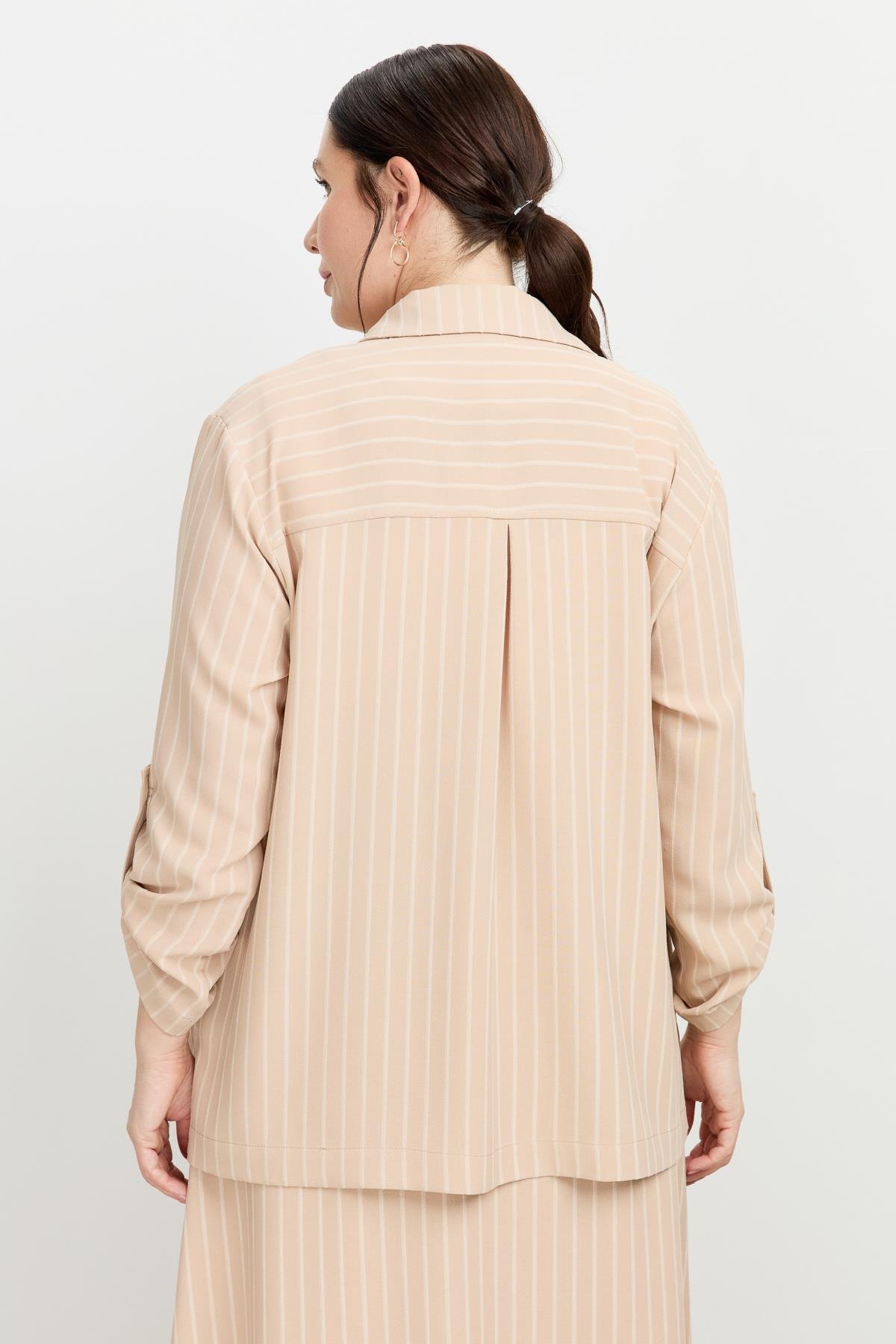 Büyük Beden Çizgili Linda Ceket-VİZON