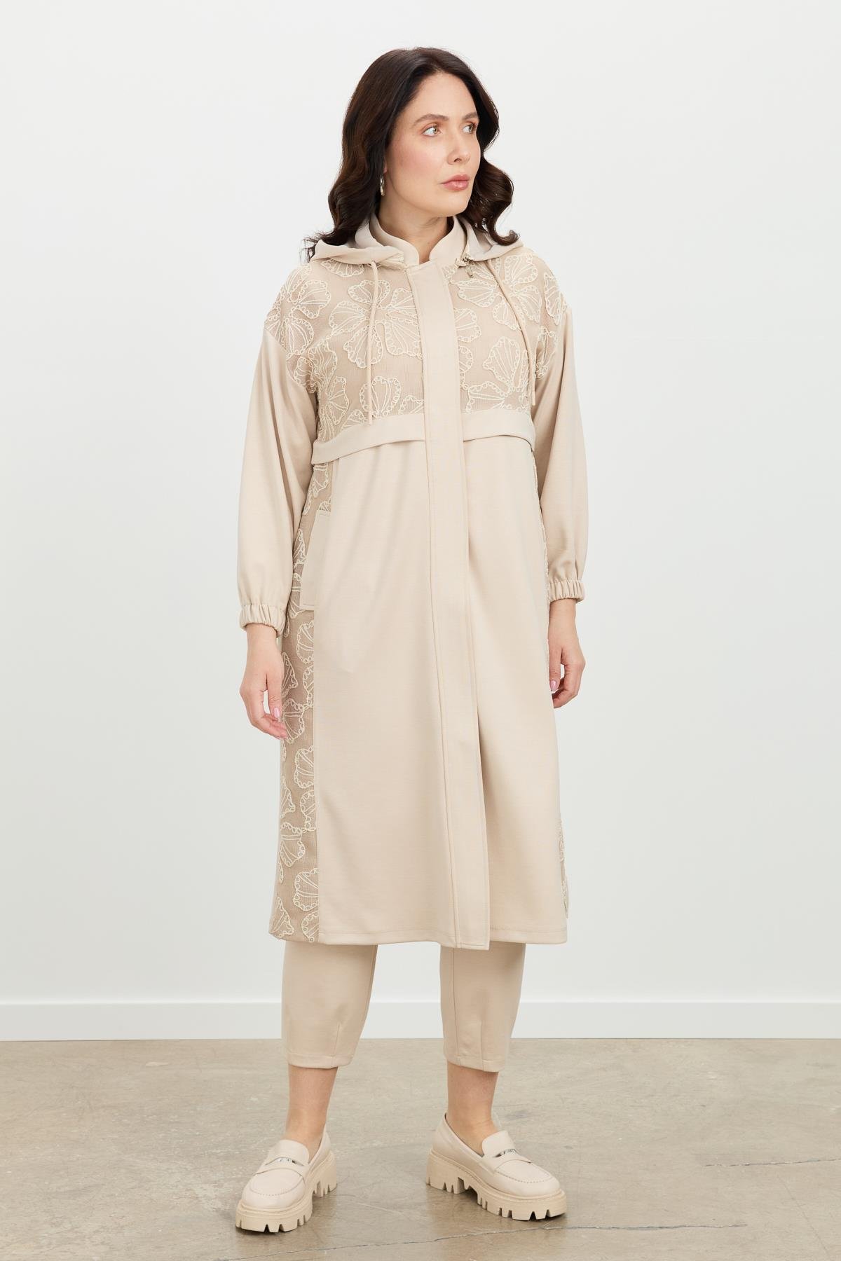 Büyük Beden Dantel Detay Tunik-BEJ