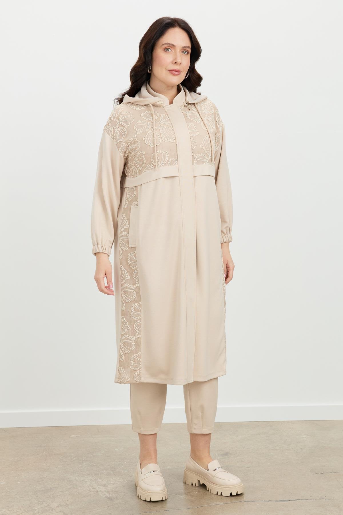 Büyük Beden Dantel Detay Tunik-BEJ