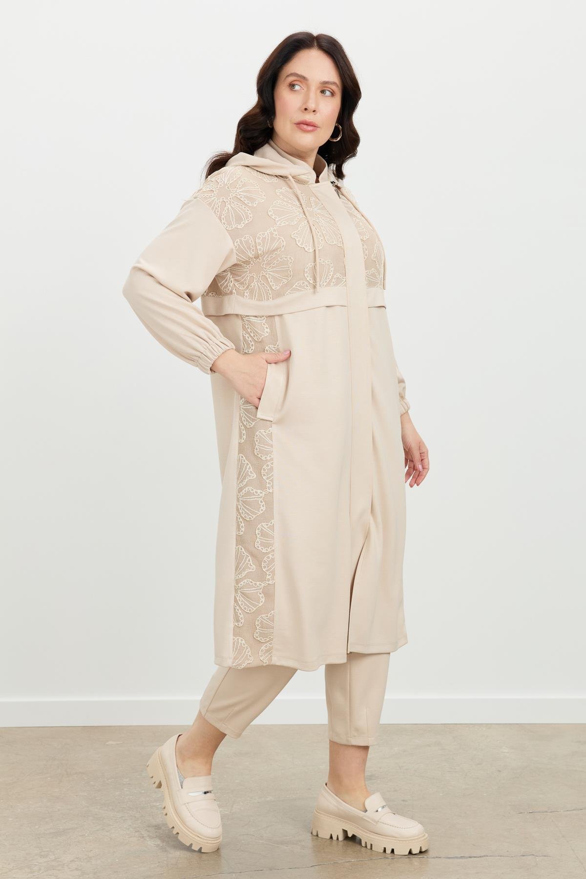 Büyük Beden Dantel Detay Tunik-BEJ