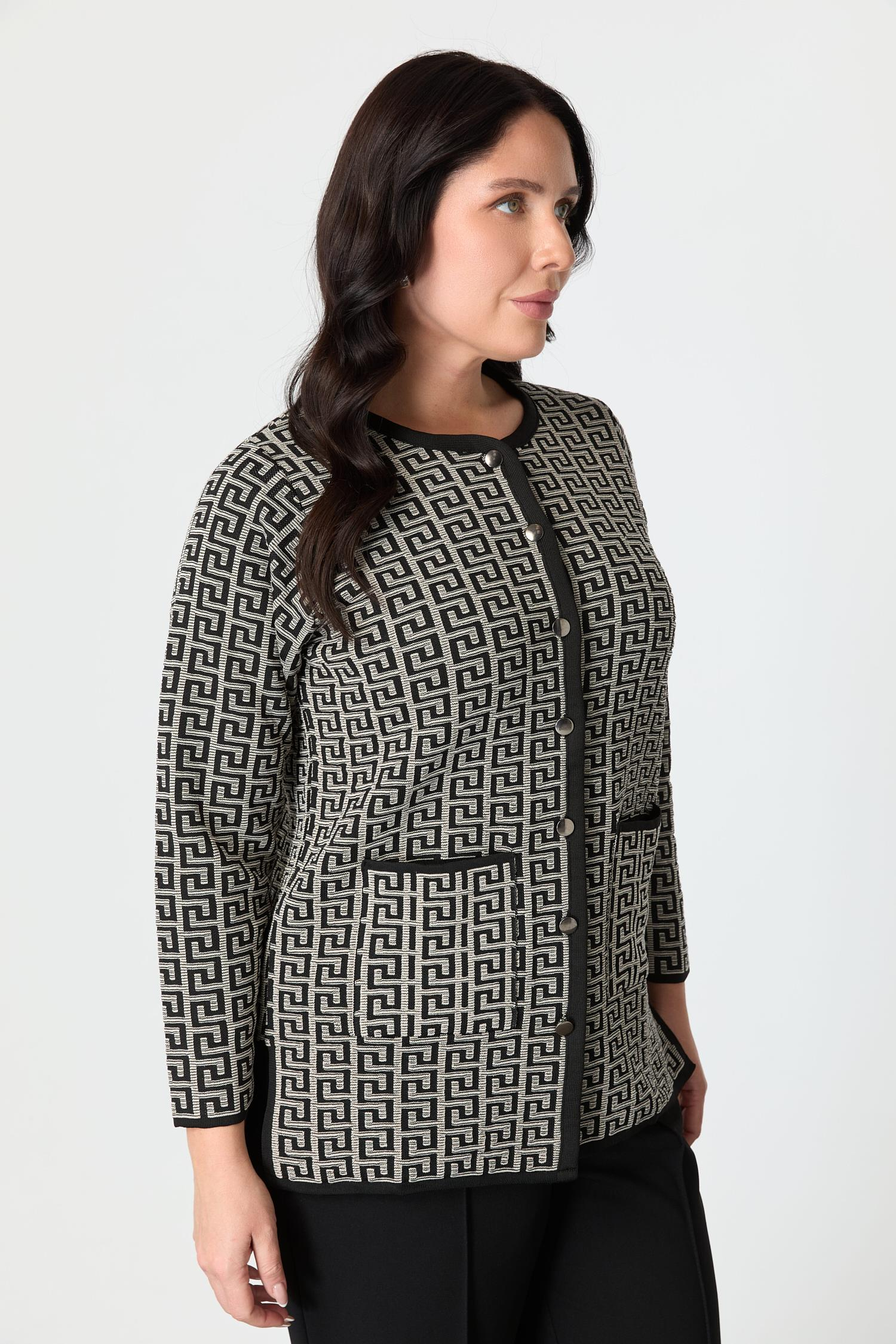 Büyük Beden Desenli Cep Detay Triko Hırka-SİYAH