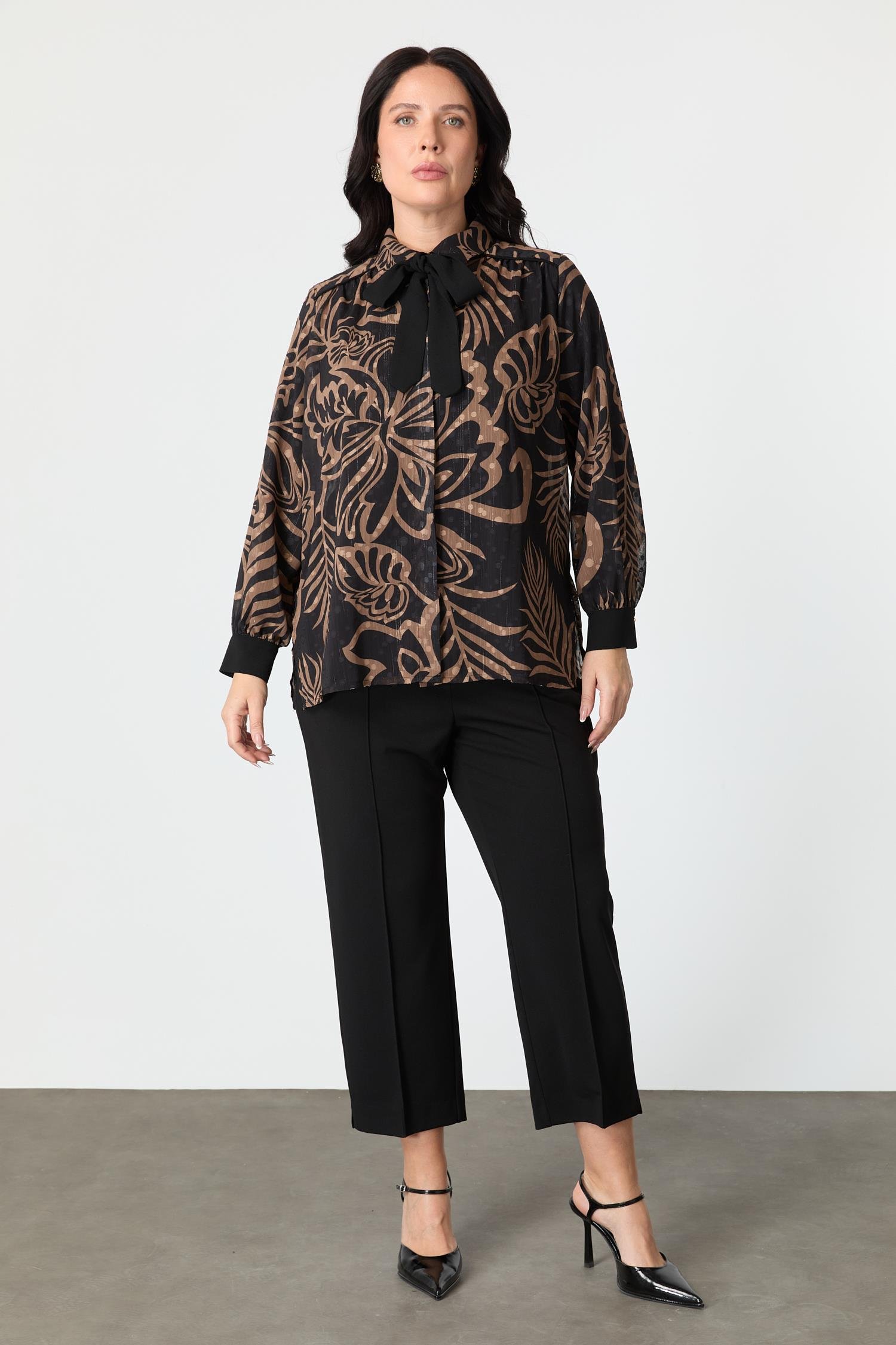 Büyük Beden Desenli Şifon Gömlek-