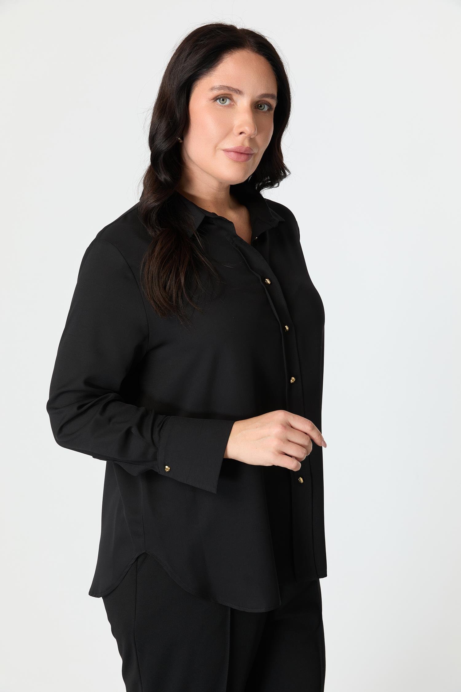 Büyük Beden Düğme Detay Gömlek-SİYAH