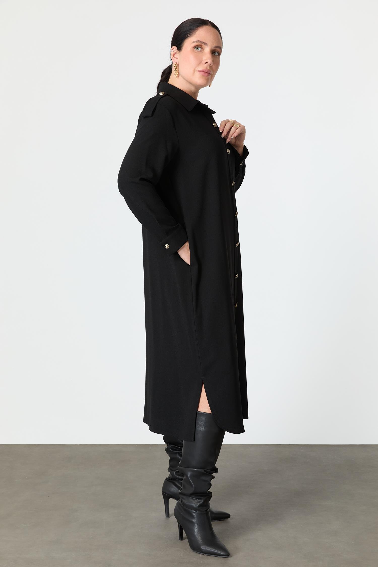 Büyük Beden Düğme Detay Krep Elbise-SİYAH