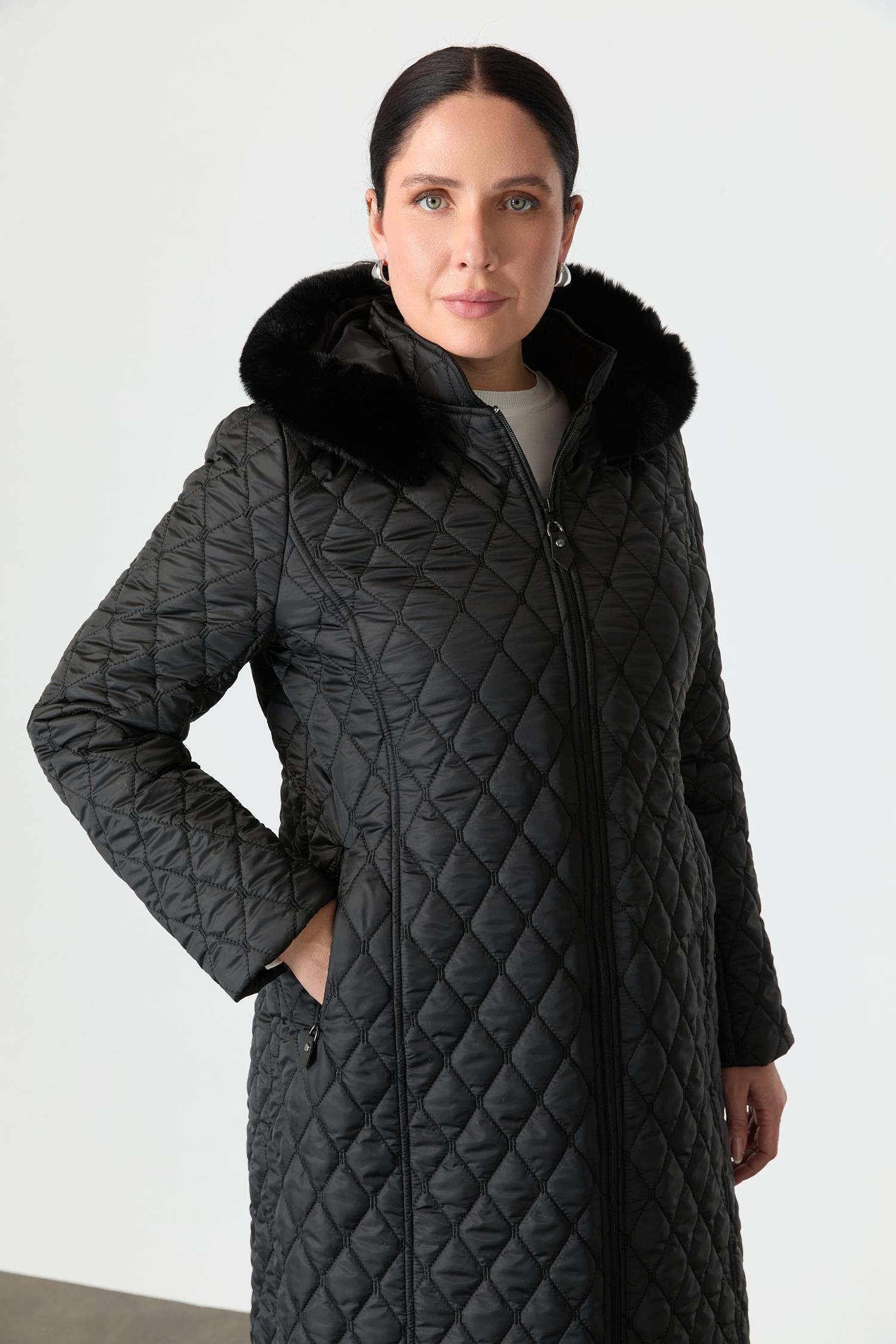 Büyük Beden Kapüşonlu Kapitone Kaban-SİYAH