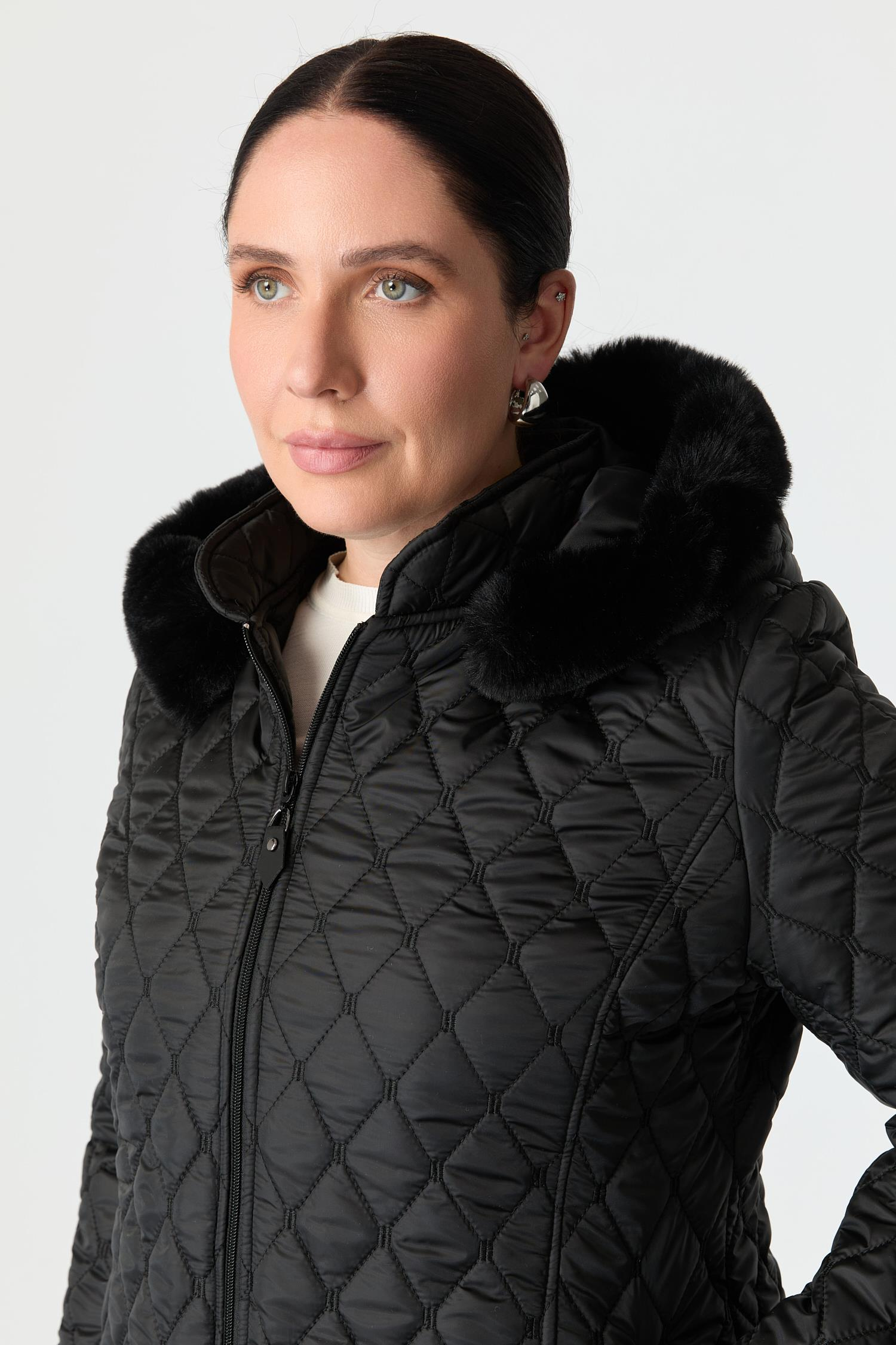 Büyük Beden Kapüşonlu Kapitone Kaban-SİYAH