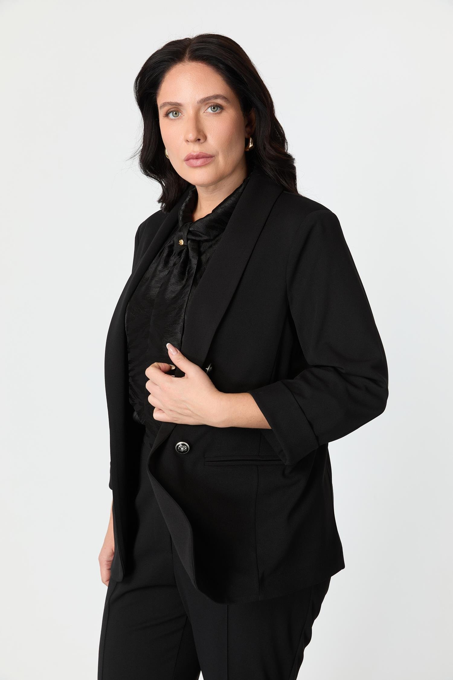 Büyük Beden Kol Detaylı Krep Ceket-SİYAH