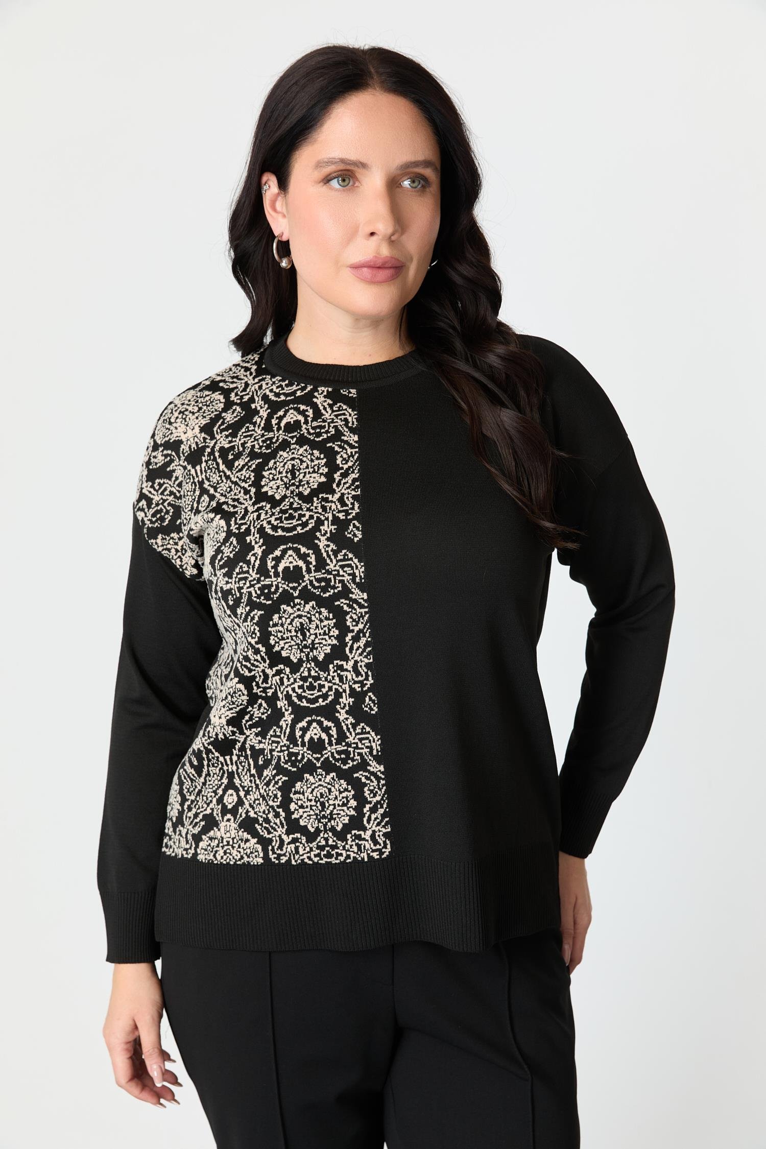 Büyük Beden Soyut Desenli Triko Kazak-SİYAH/KEMİK