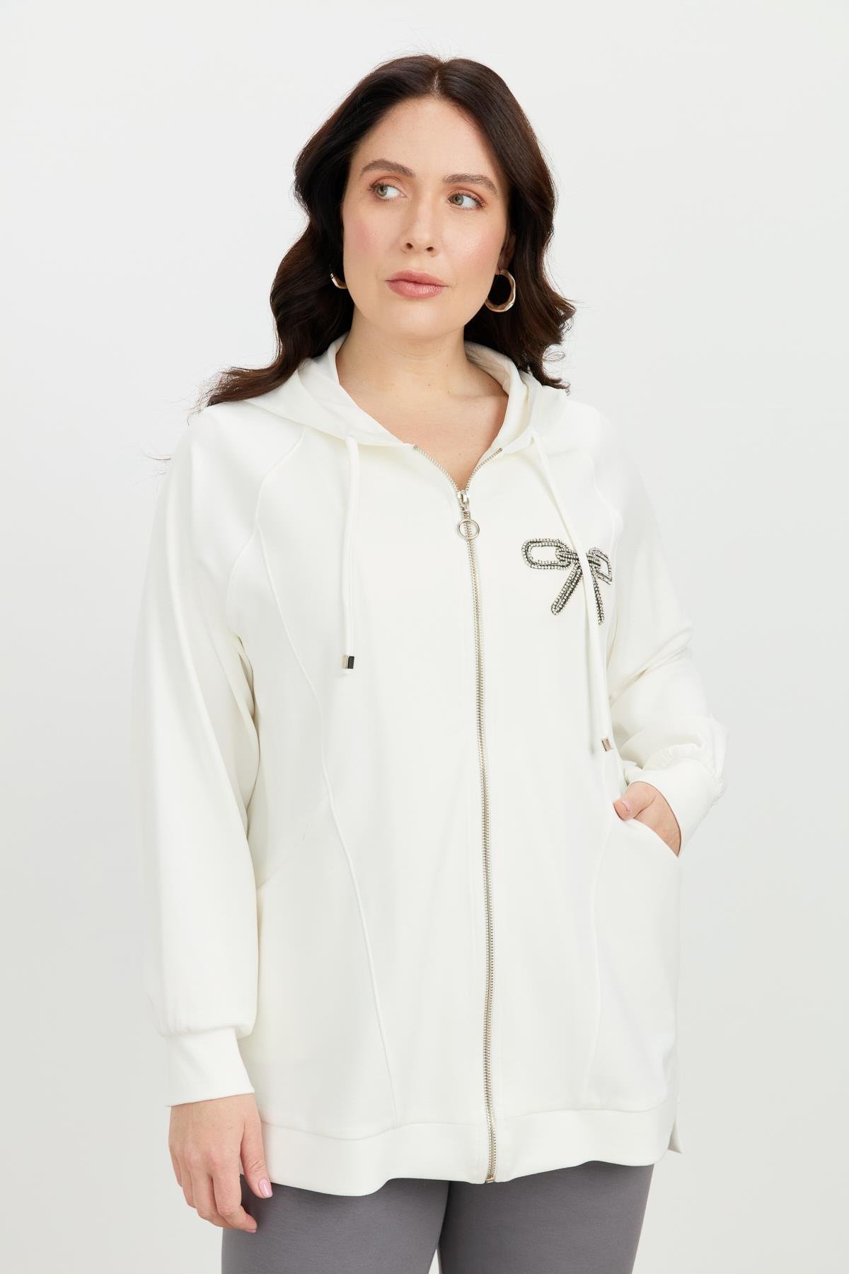 Büyük Beden Taş Baskı Sweatshirt-EKRU