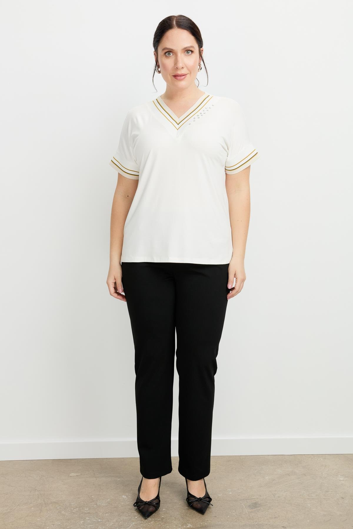 Büyük Beden Taş Detay V Yaka Bluz-KEMIK