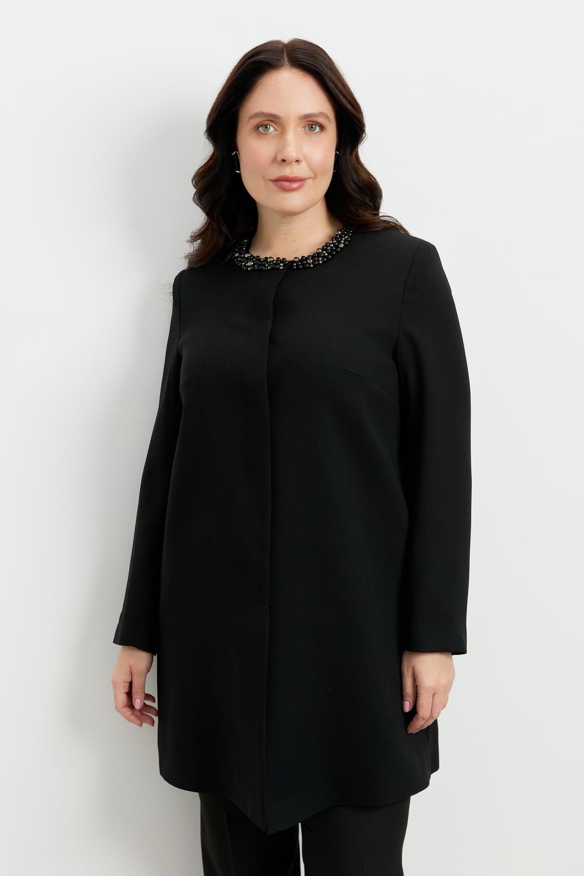 Büyük Beden Yaka Detaylı Ceket-SİYAH