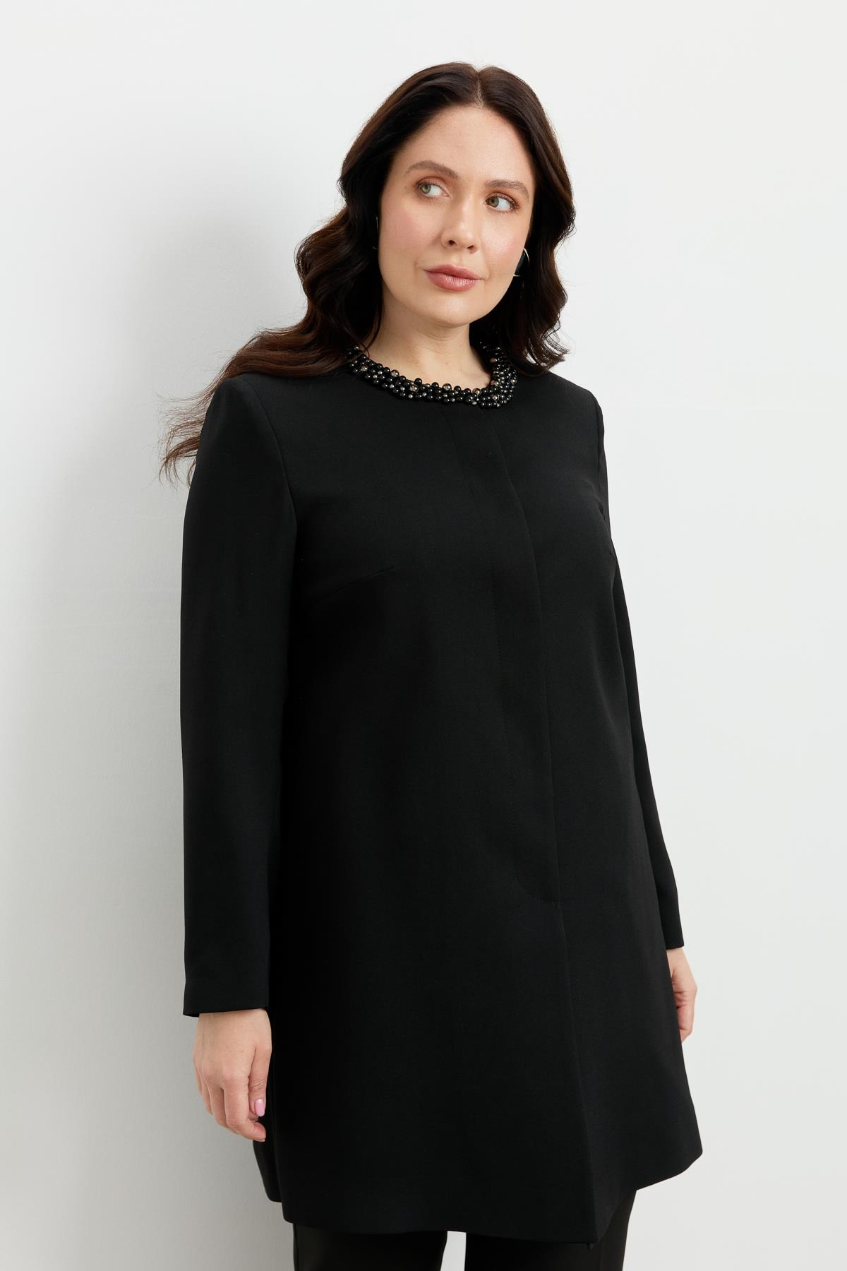 Büyük Beden Yaka Detaylı Ceket-SİYAH