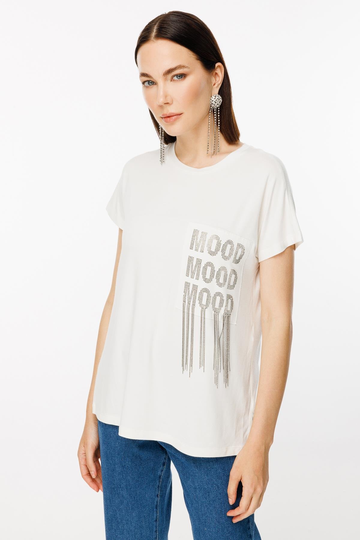 Cebi Baskı Taş ve Zincir Detaylı Tişört - KEMIK