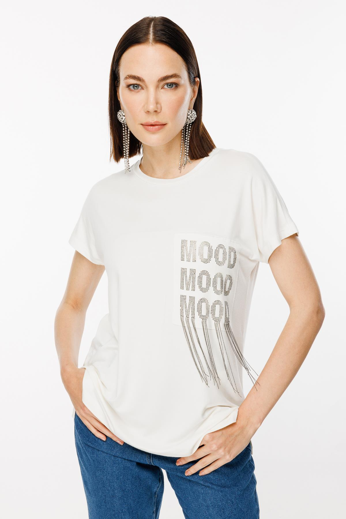 Cebi Baskı Taş ve Zincir Detaylı Tişört - KEMIK