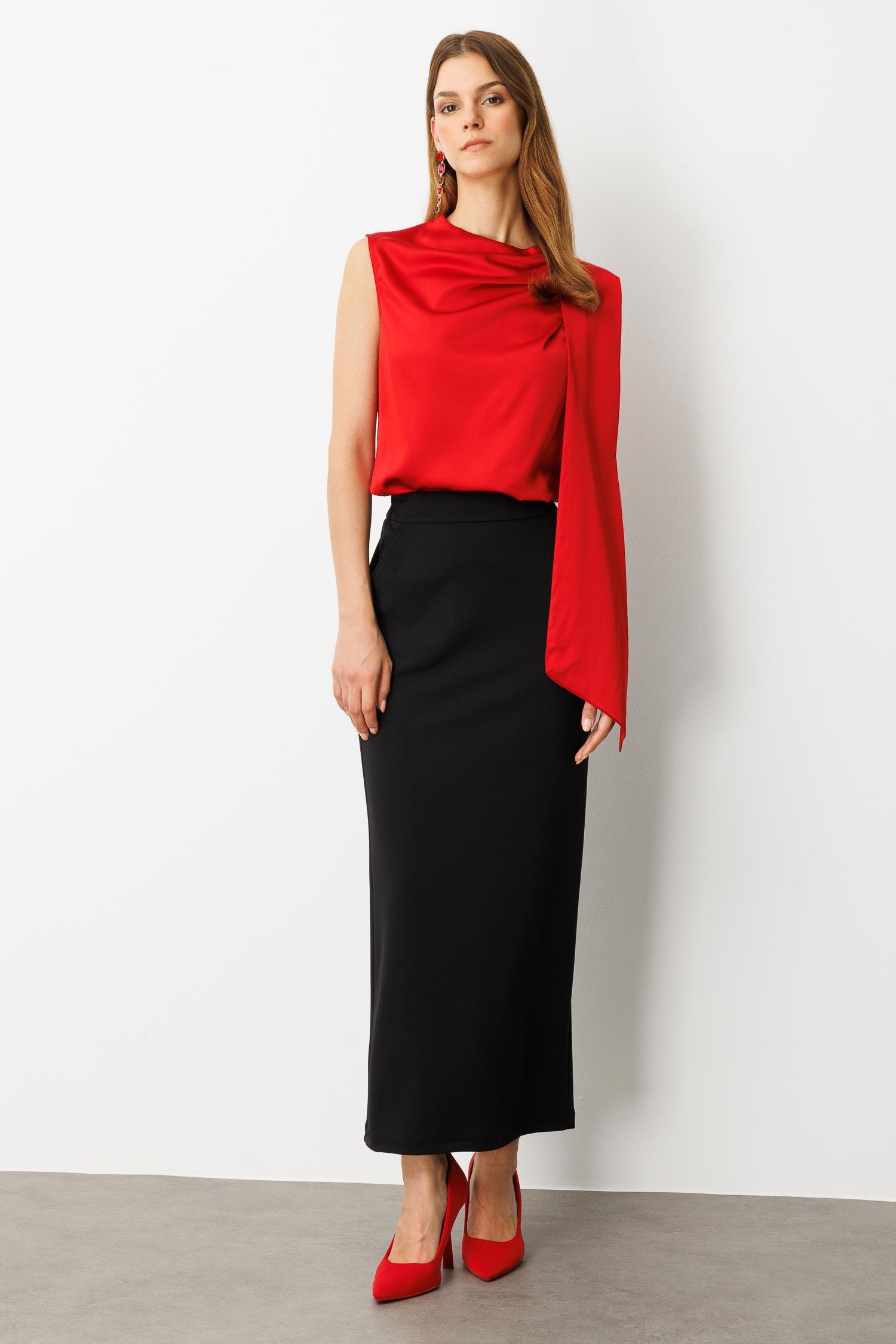 Cep Detay Lastikli Krep Etek-SİYAH