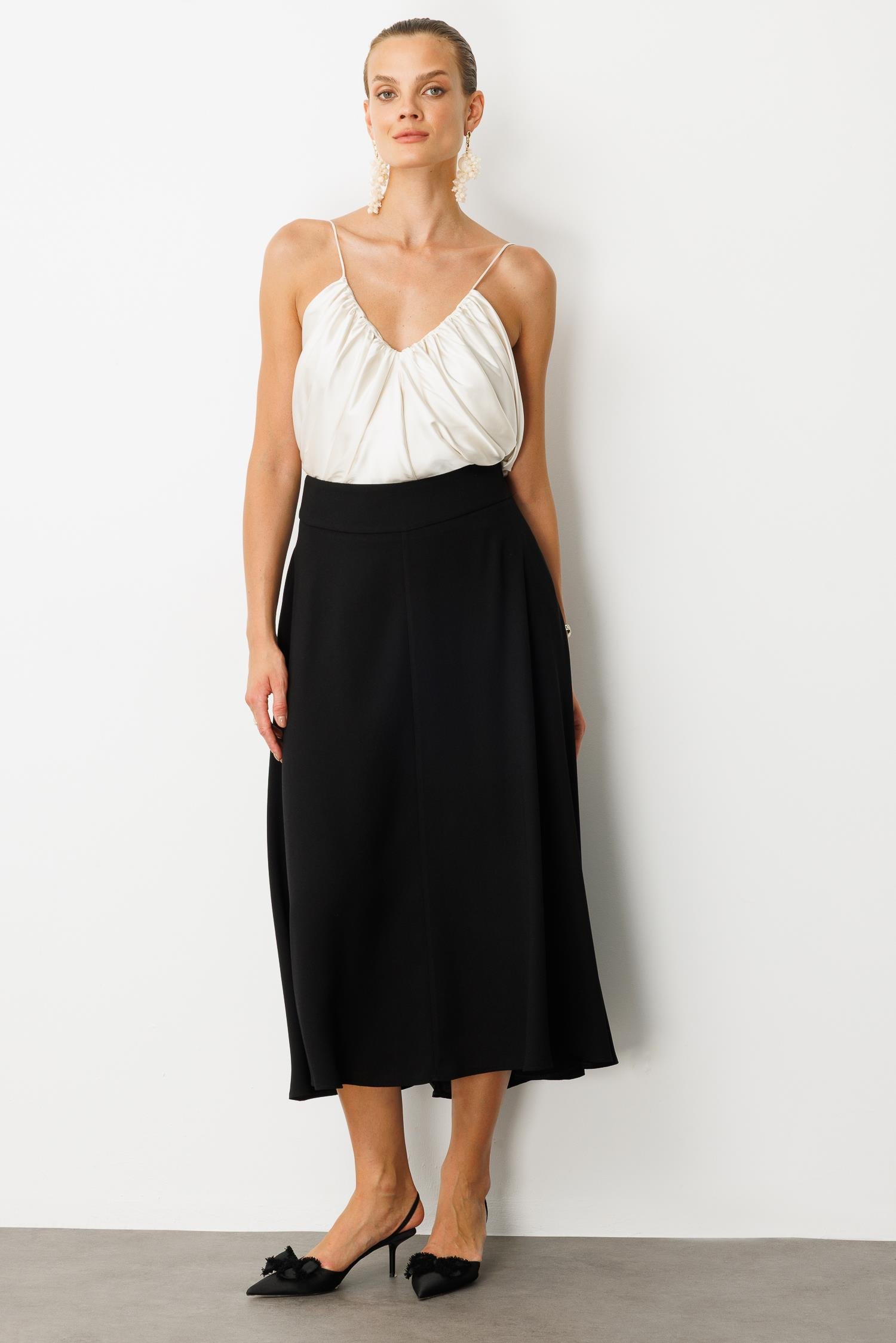 Cep Detay Uzun Etek-SİYAH