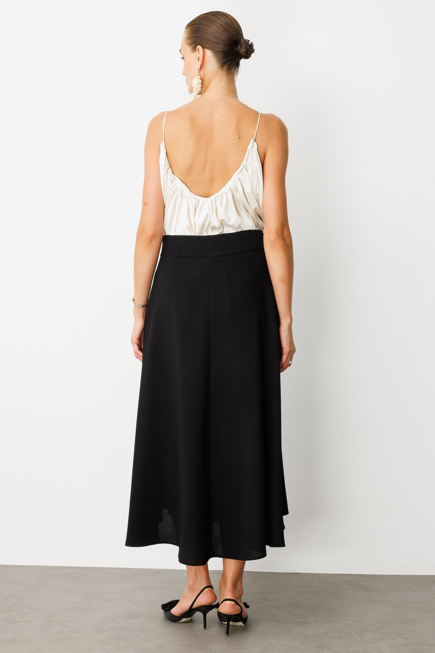 Cep Detay Uzun Etek-SİYAH