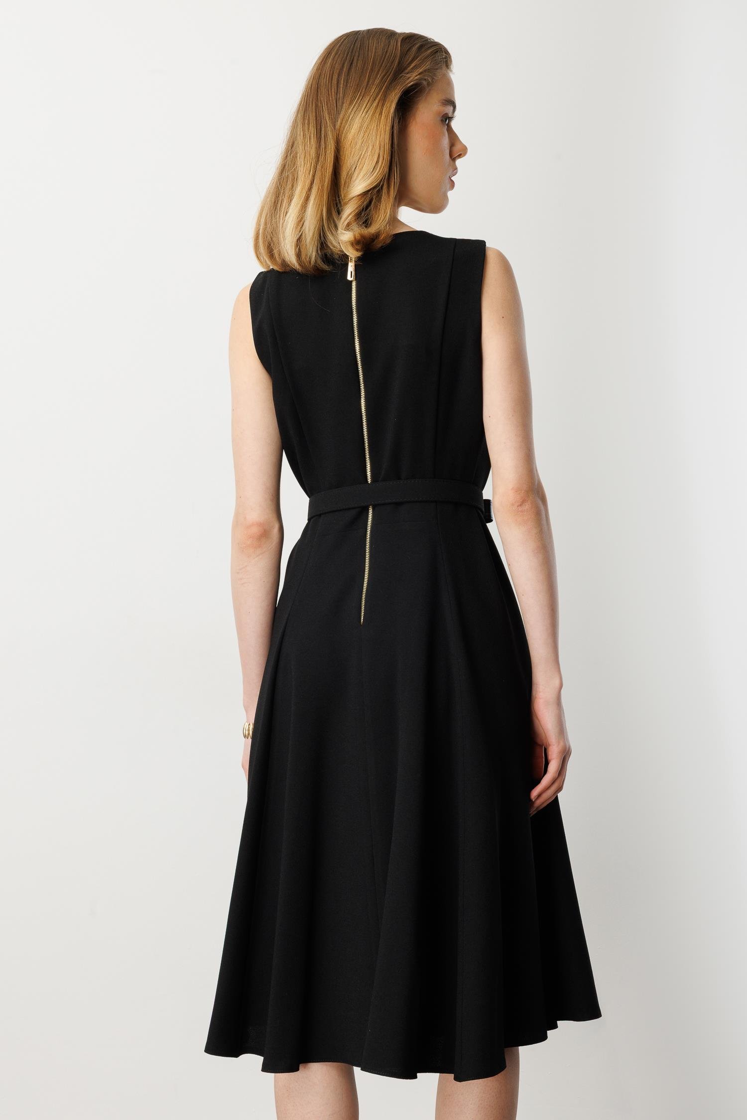 Cep Detaylı Kolsuz Krep Elbise-SİYAH